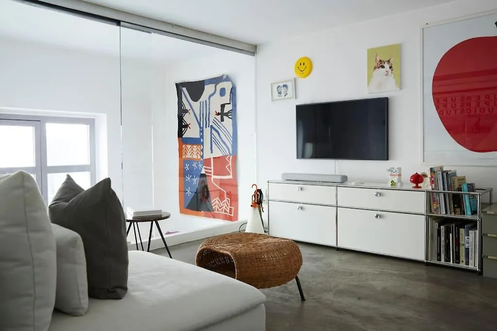 Artist Apartment - Porta Romana Milan Italy
