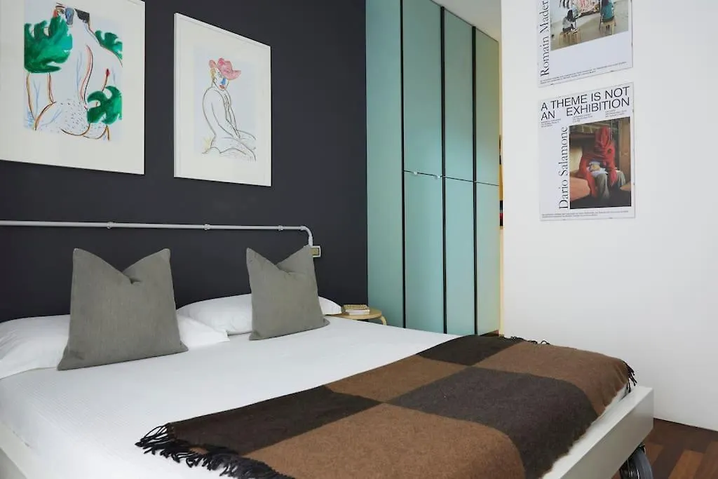 Artist Apartment - Porta Romana Milan 0*,